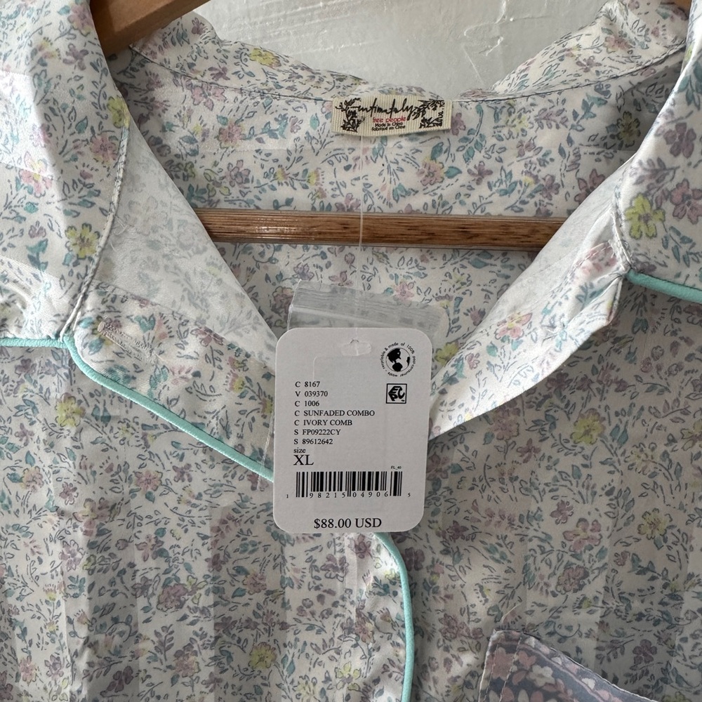 NWT Free People Floral Button-Up Pajama set XL - Picture 7 of 9